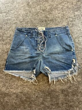 One Denim Lace-Up Distressed Women’s Blue Jean Shorts Size 29